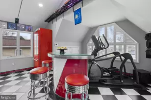 22 E Lake Dr, Annapolis, MD 21403 - Photo 43