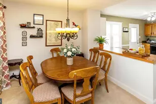 8221 Bernard Dr N, Millersville, MD 21108 - Photo 5