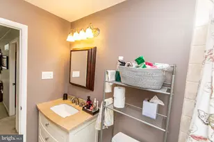 8221 Bernard Dr N, Millersville, MD 21108 - Photo 23