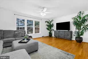 1480 Carlyle Ct, Crofton, MD 21114 - Photo 3