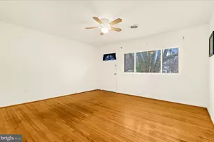 8229 Fort Smallwood Rd, Baltimore, MD 21226 - Photo 25