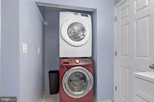 258 Heartwood Ct, Glen Burnie, MD 21061 - Photo 19