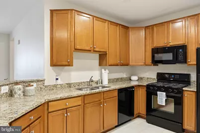 1405 Wigeon Way #202, Gambrills, MD 21054 - Photo 7