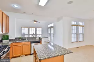 7516 Helston Ct, Hanover, MD 21076 - Photo 19