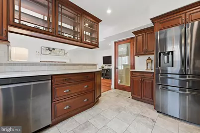 8329 Sail Court, Pasadena, MD 21122 - Photo 15