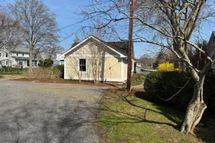 1268 Hayes Rd, Shady Side, MD 20764 - Photo 9