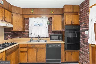 133 Cedar Hill Rd, Baltimore, MD 21225 - Photo 11