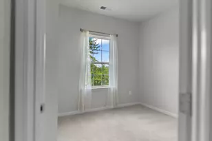 44 Cedar Hill Blvd, Brooklyn, MD 21225 - Photo 11