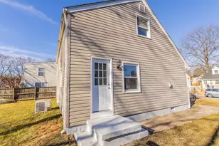 303 Oxford Dr, Glen Burnie, MD 21061 - Photo 33