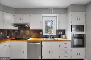 811 Teakwood Dr, Severna Park, MD 21146 - Photo 13