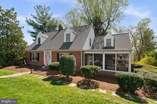 211 W Maple Rd, Linthicum Heights, MD 21090 - Photo 3