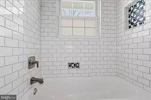 243 9th St, Pasadena, MD 21122 - Photo 23