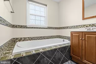 299 St Michaels Cir, Odenton, MD 21113 - Photo 21