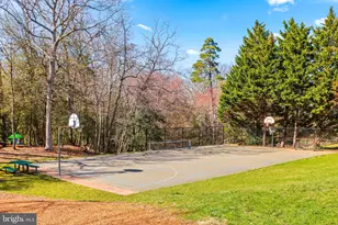 276 Shakespeare Dr, Severna Park, MD 21146 - Photo 47