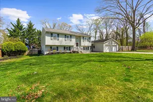 610 Sutton Dr, Pasadena, MD 21122 - Photo 3