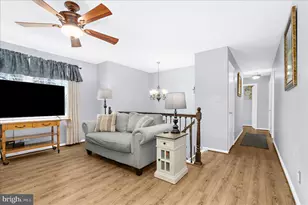 610 Sutton Dr, Pasadena, MD 21122 - Photo 7