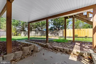 610 Sutton Dr, Pasadena, MD 21122 - Photo 47