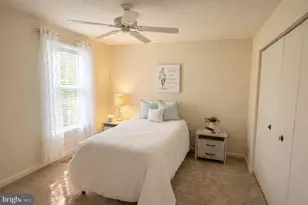 757 Sunnyfield Ln, Baltimore, MD 21225 - Photo 15