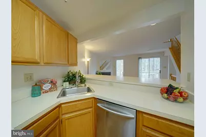 3451 Lindenwood Drive, Laurel, MD 20724 - Photo 11