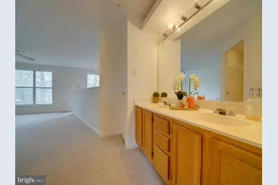 3451 Lindenwood Drive, Laurel, MD 20724 - Photo 17