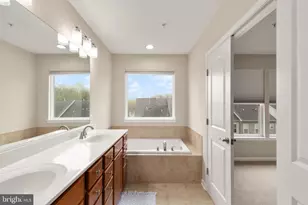 7825 Crystal Brook Way, Hanover, MD 21076 - Photo 19