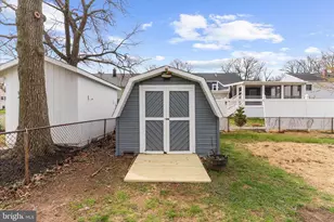 307 Oxford Dr, Glen Burnie, MD 21061 - Photo 45