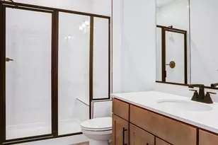 5737 Howard Dr, Glen Burnie, MD 21061 - Photo 31