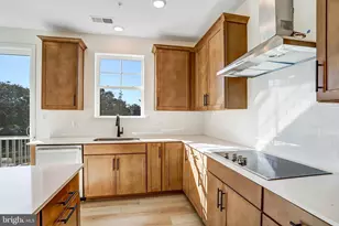 5737 Howard Dr, Glen Burnie, MD 21061 - Photo 21