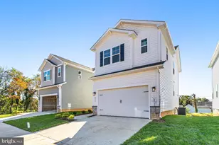 5737 Howard Dr, Glen Burnie, MD 21061 - Photo 3