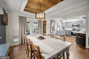 7905 E Riverside Dr, Pasadena, MD 21122 - Photo 11