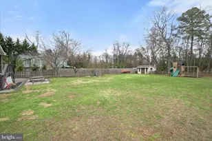 7905 E Riverside Dr, Pasadena, MD 21122 - Photo 35