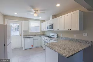 205 S Hammonds Ferry Rd, Linthicum Heights, MD 21090 - Photo 23