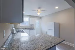 205 S Hammonds Ferry Rd, Linthicum Heights, MD 21090 - Photo 9
