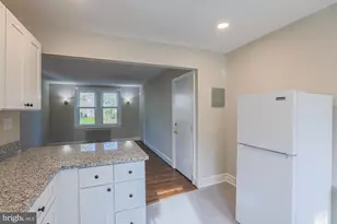205 S Hammonds Ferry Rd, Linthicum Heights, MD 21090 - Photo 27