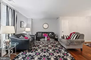 1612 W Bancroft Ln, Crofton, MD 21114 - Photo 3