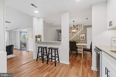 605 Admiral Drive #301, Annapolis, MD 21401 - Photo 5