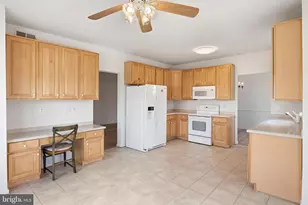 8605 Wandering Fox Trail, Odenton, MD 21113 - Photo 11