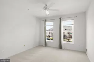 8605 Wandering Fox Trail, Odenton, MD 21113 - Photo 19