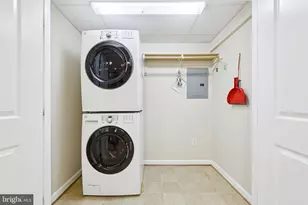 54 Dayton Dr, Pasadena, MD 21122 - Photo 121