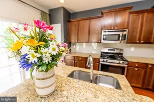 8609 Red Rock Ln, Laurel, MD 20724 - Photo 13