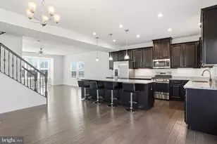 8414 Orhard Harvest Rd, Glen Burnie, MD 21060 - Photo 7