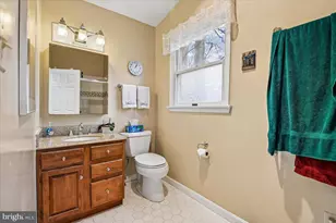 1070 Foxcroft Run Run, Annapolis, MD 21401 - Photo 25