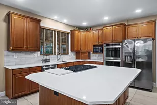 1302 Bluegrass Way, Gambrills, MD 21054 - Photo 23
