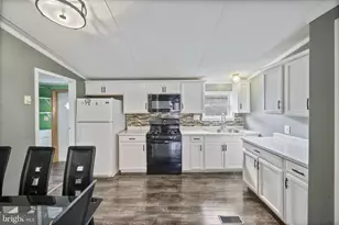 130 A Chesapeake Mobile Ct, Hanover, MD 21076 - Photo 9