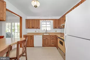 1300 Holliben Rd, Severna Park, MD 21146 - Photo 17