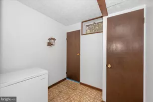 1300 Holliben Rd, Severna Park, MD 21146 - Photo 47