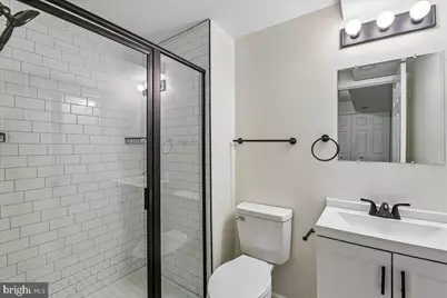 327 Walton Avenue, Brooklyn, MD 21225 - Photo 21