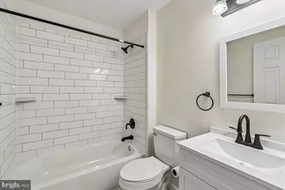 327 Walton Avenue, Brooklyn, MD 21225 - Photo 11