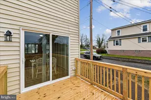 327 Walton Ave, Brooklyn, MD 21225 - Photo 27