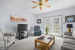 6308 Prout Farm Ln, Tracys Landing, MD 20779 - Photo 11